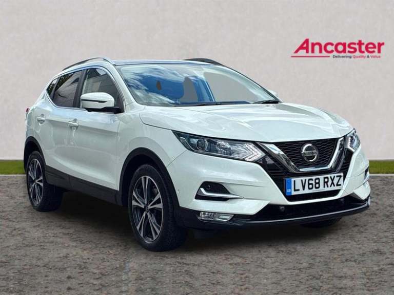 2018 Nissan Qashqai 1.3 DiG-T 160 N-Connecta 5dr DCT [Glass Roof Pack] Automatic Hatchback Petrol...
