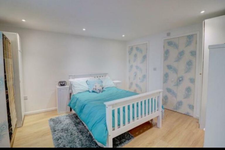 Clean and Quiet House