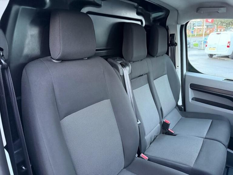  Vauxhall Vivaro Turbo D 2900 Sportive Panel Van Diesel Manual