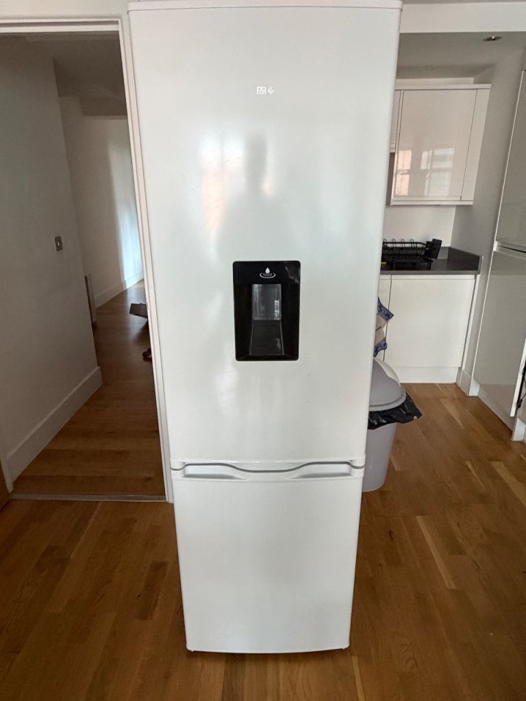FAR Fridge Freezer with Water Dispenser – 260L – Very Good Condition