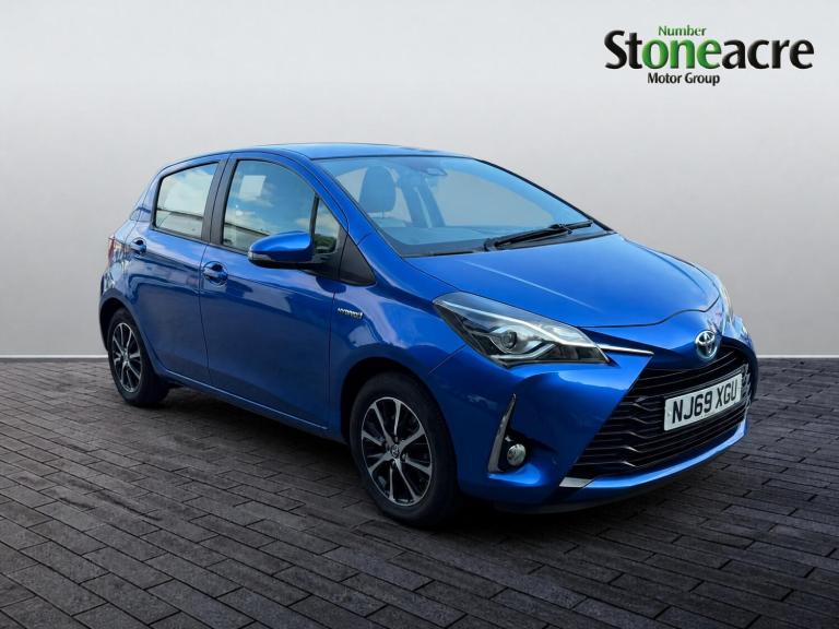 Toyota Yaris 1.5 VVT-h Icon Tech Hatchback 5dr Petrol Hybrid E-CVT Euro 6 (s/s) (100 ps) Petrol/E...