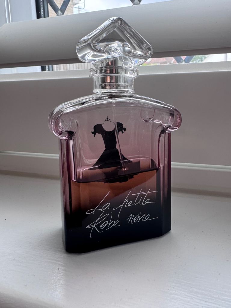 GUERLAIN La Petite Robe Noire Eau De Parfum 