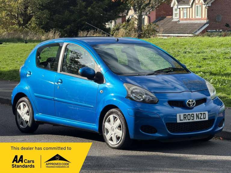 2009 Toyota AYGO 1.0 VVT-i Blue 5dr MMT HATCHBACK PETROL Automatic