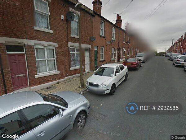 3 bedroom house in Swarcliffe Road, Sheffield, S9 (3 bed) (#2932586)