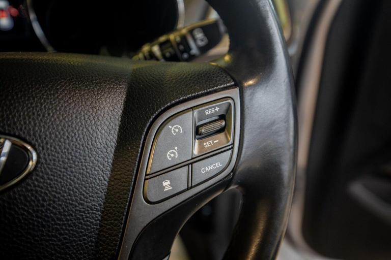 2016 Hyundai Santa Fe 2.2 CRDi Blue Drive Premium SE 5dr Auto [7 Seats] ESTATE DIESEL Automatic