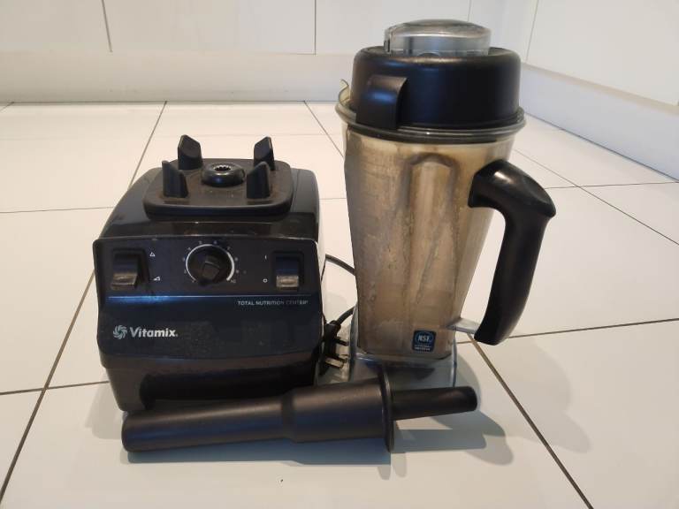 Vitamix Total Nutrition Center, model VM0109. Works fine but makes a noise