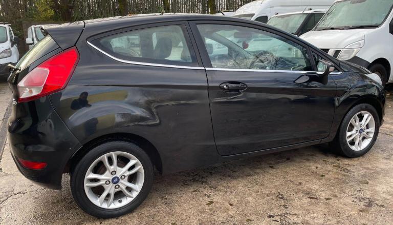 2014 Ford Fiesta 1.25 Zetec Hatchback 3dr Petrol Manual Euro 5 (82 ps) HATCHBACK Petrol Manual