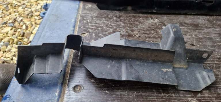 Mitsubishi ASX 10-15 MK1 Driver side right Front O/S/F Air Duct Trim 5379A280