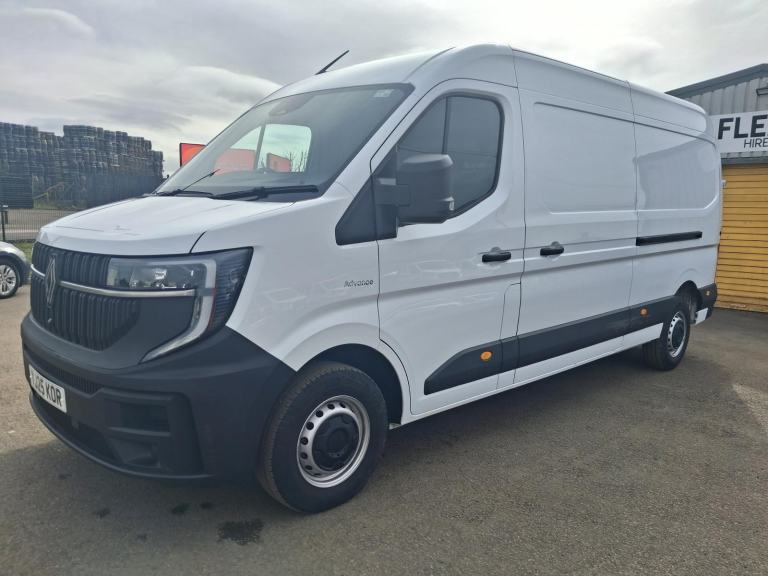 Renault Master 2.0DCI LM35 150PS LWB MEDIUM ROOF