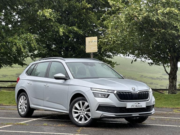 SKODA KAMIQ 1.0 TSI 110 SE 5dr Man, petrol, silver + Great History 1 Owner 2021