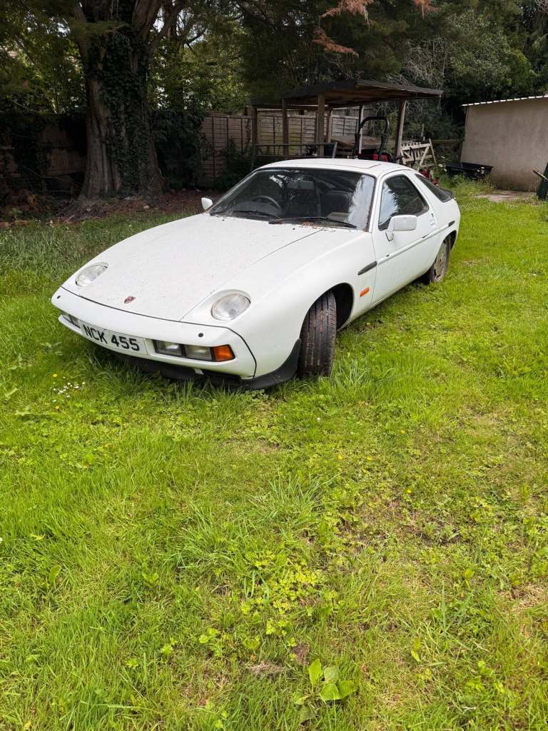 Porsche, 928 S AUTO, 1983, 4664 (cc)