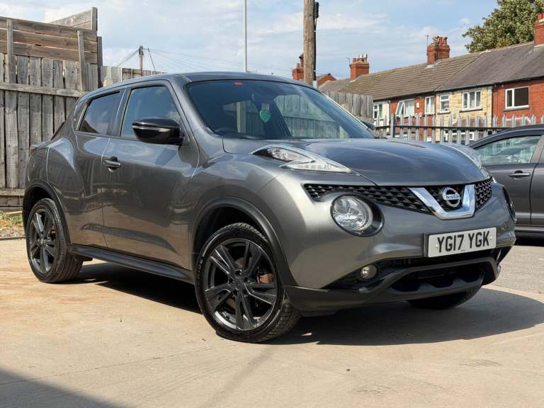 2017 Nissan Juke 1.2 DiG-T N-Connecta 5dr HATCHBACK Petrol Manual