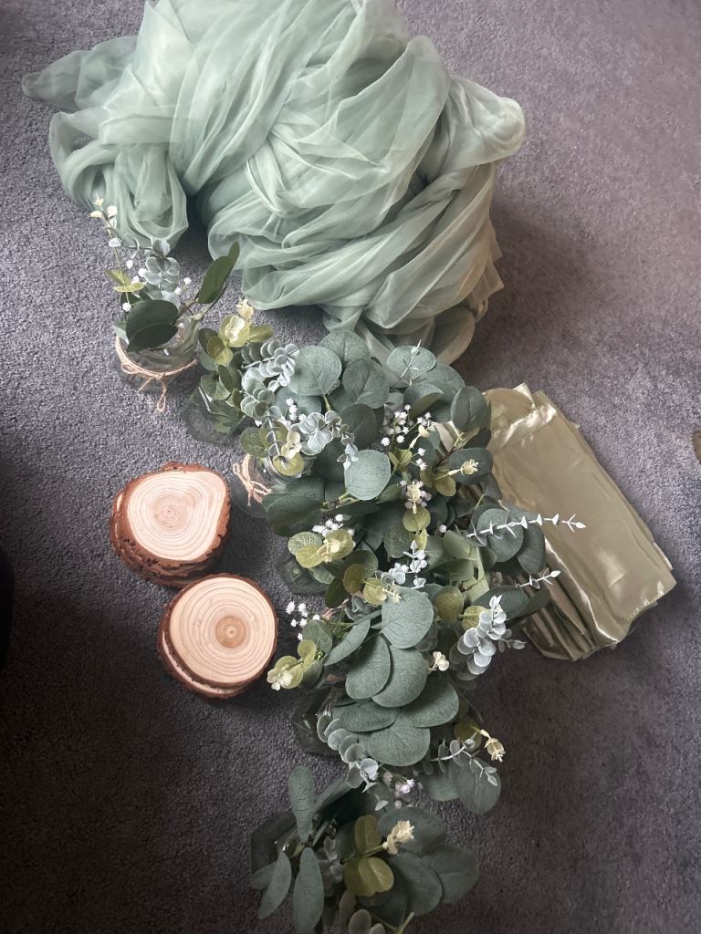 Green Decorative items for party, wedding etc 