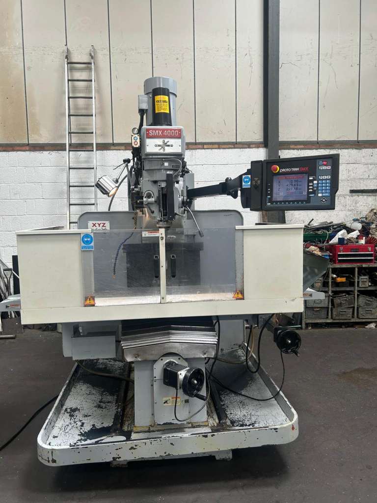 XYZ SMX 4000 CNC MILLING MACHINE YEAR 2011