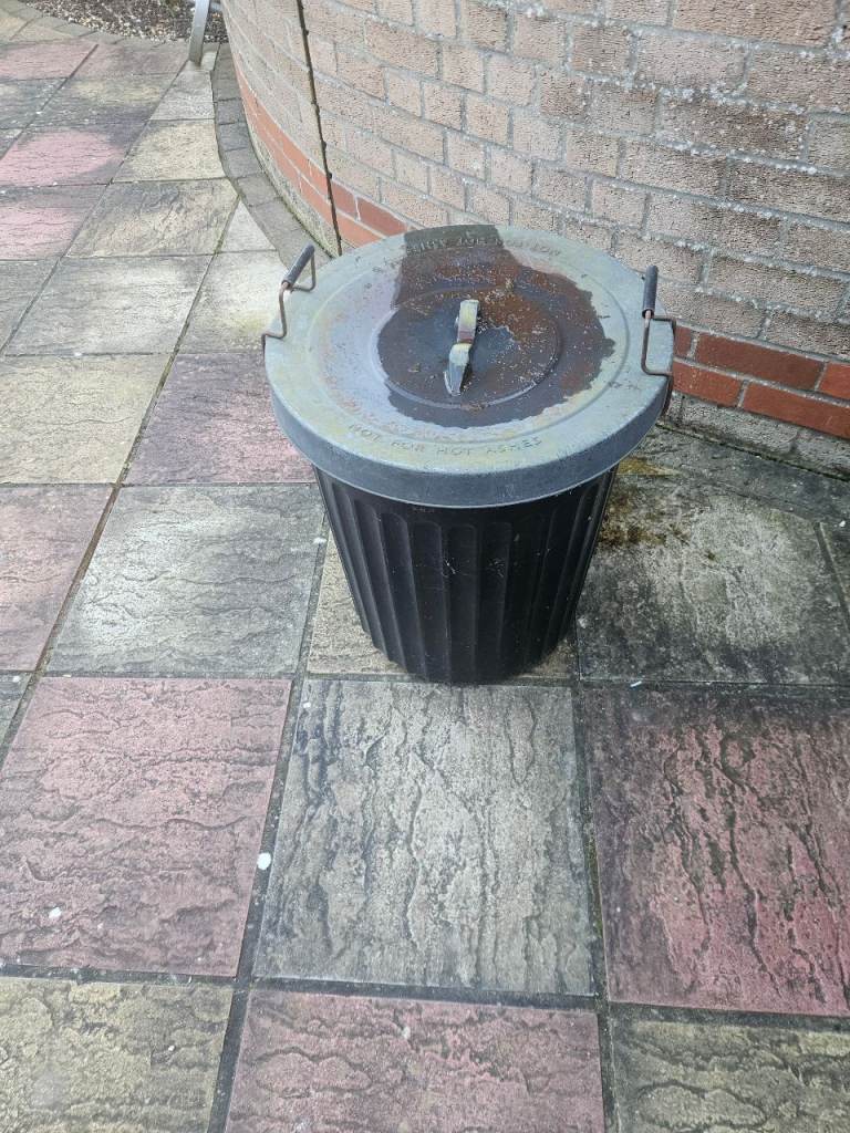 Refuse Bin