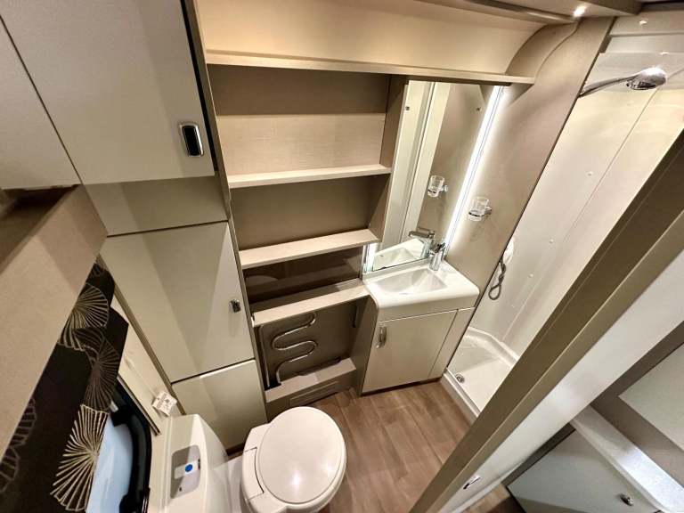 Sterling Elite 645 2016