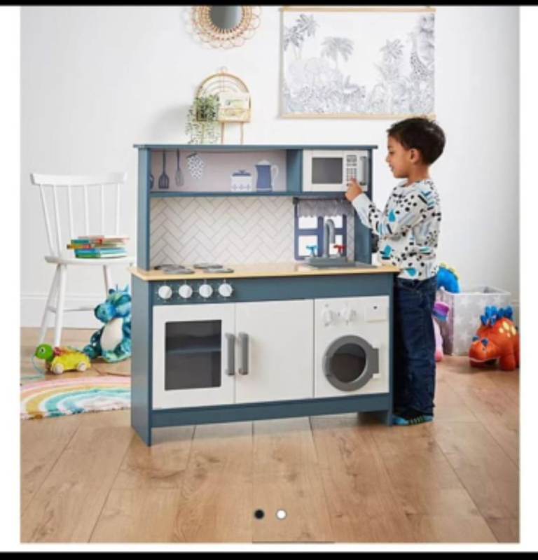 Kids kitchen 