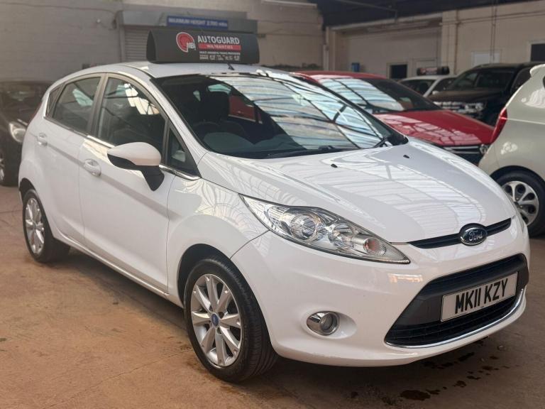 2011 Ford Fiesta 1.4 Zetec 5dr Hatchback Petrol Automatic