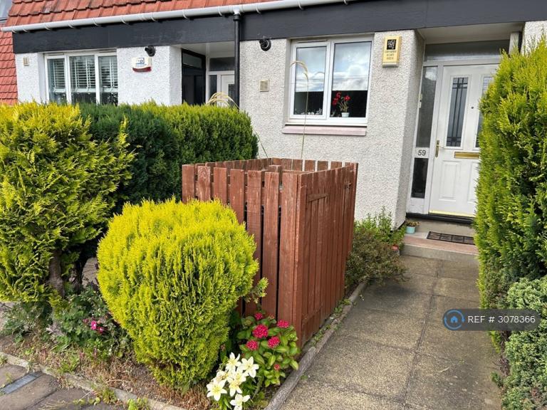 1 bedroom in Craigmount Brae, Edinburgh, EH12 (#3078366)