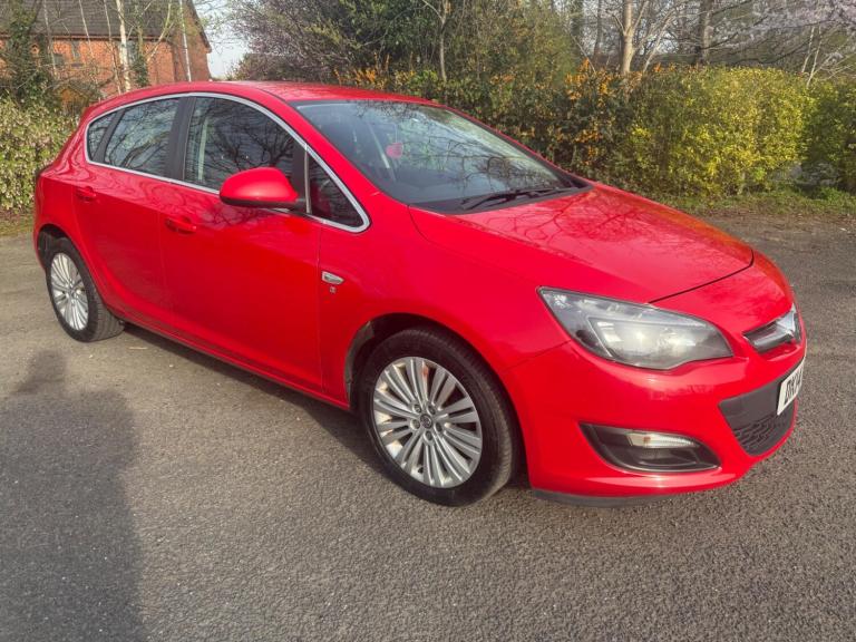 2014 Vauxhall Astra 1.4 16v Excite Euro 5 5dr HATCHBACK Petrol Manual