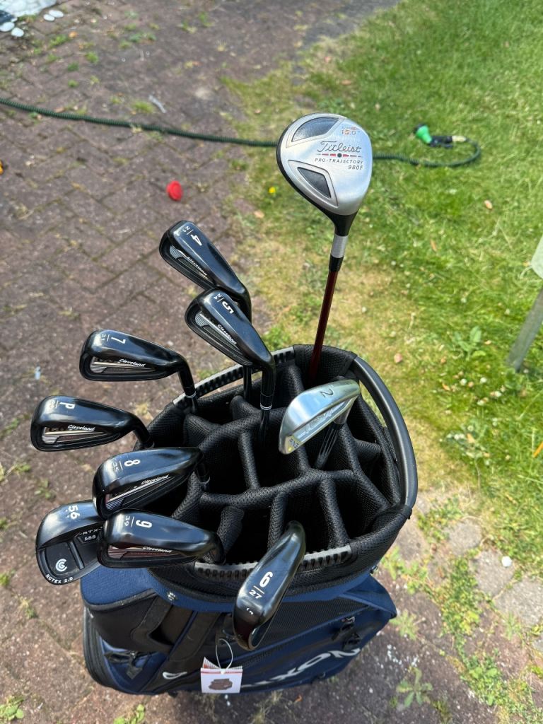 Cleveland Cg16 irons and brand new Srixon cart bag