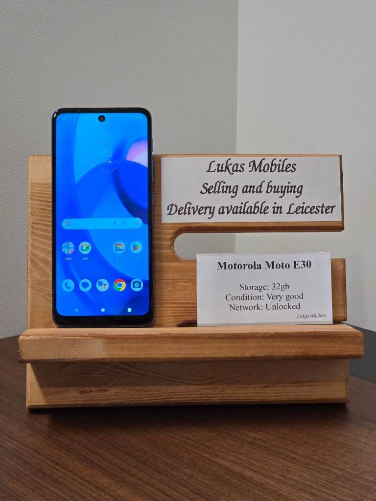 Motorola Moto E30