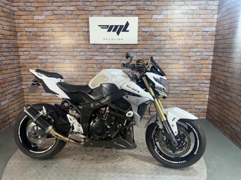 Suzuki GSR 750 - NATIONWIDE DELIVERY - FINANCE AVAILABLE 