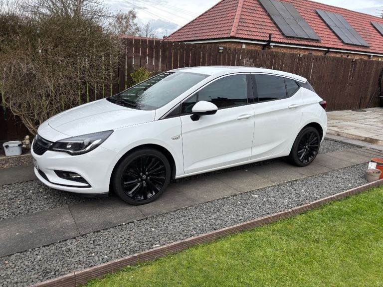 Vauxhall, ASTRA, Hatchback, 2019, Manual, 1598 (cc), 5 doors