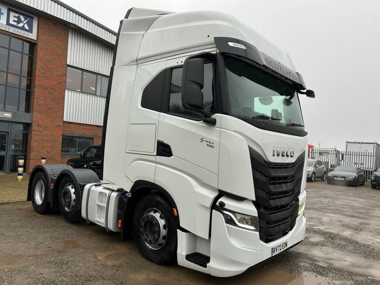 IVECO S-WAY 530 6X2 TRACTOR UNIT 2022 – RV72 EOW
