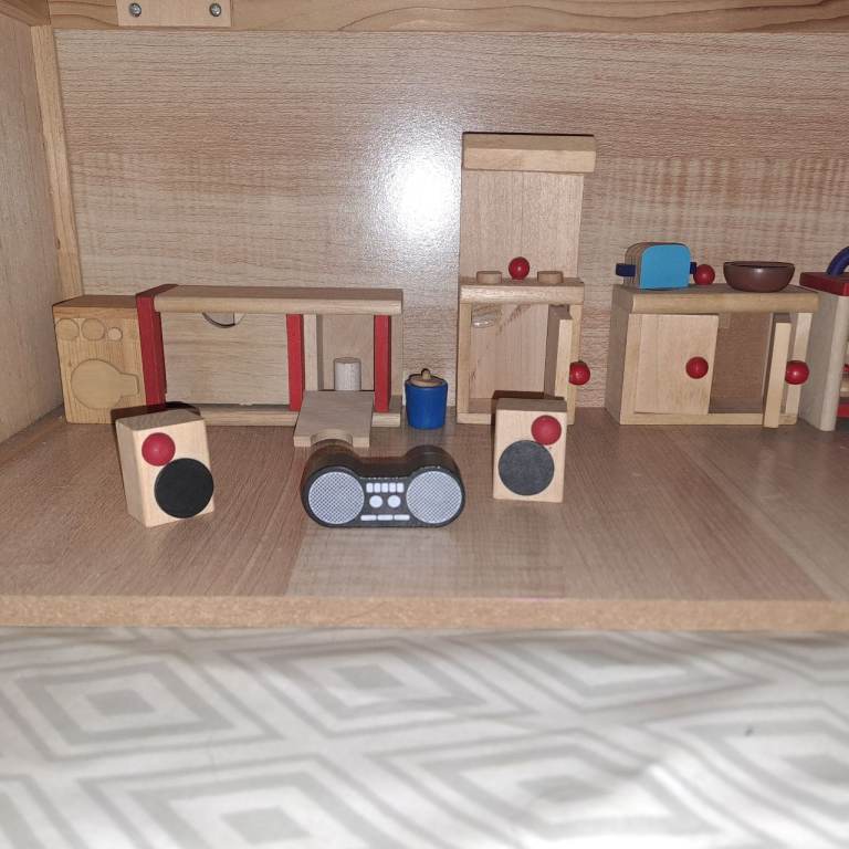 Ladybird wooden dollhouse, garage + car.