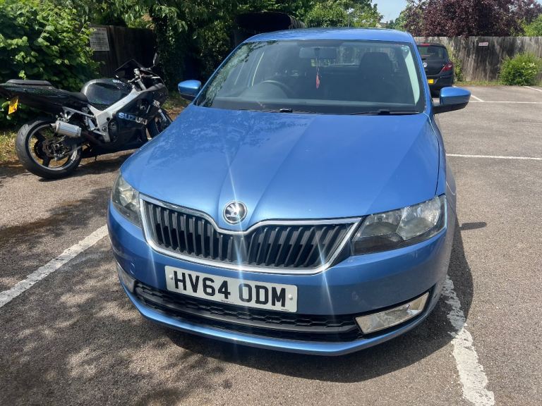 Skoda, RAPID SPACEBACK, Hatchback, 2014, Semi-Auto, 1390 (cc), 5 doors