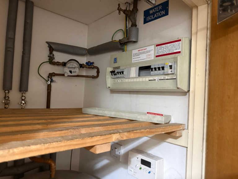 Spacious & Cosy Studio 2 bed Flat for Rent B12 0NZ