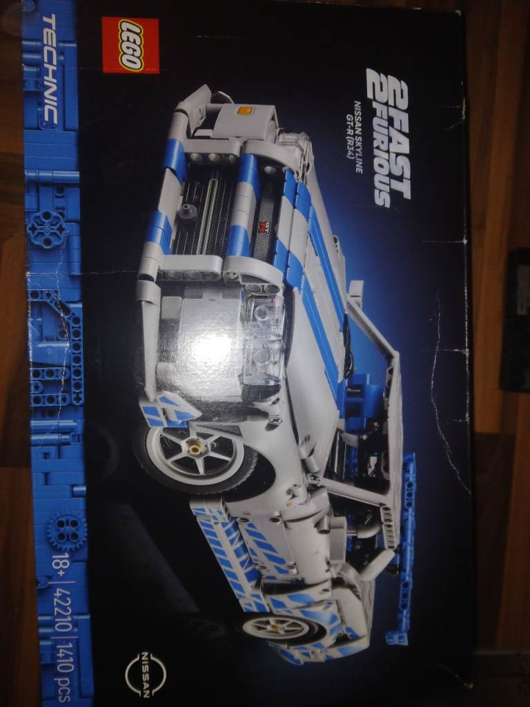Lego Technic Nissan Skyline Brand New