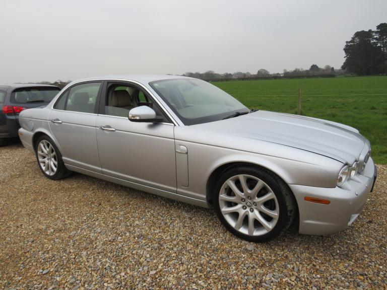 2007 Jaguar XJ EXECUTIVE ALUMINIUM BODIED  Petrol Automatic