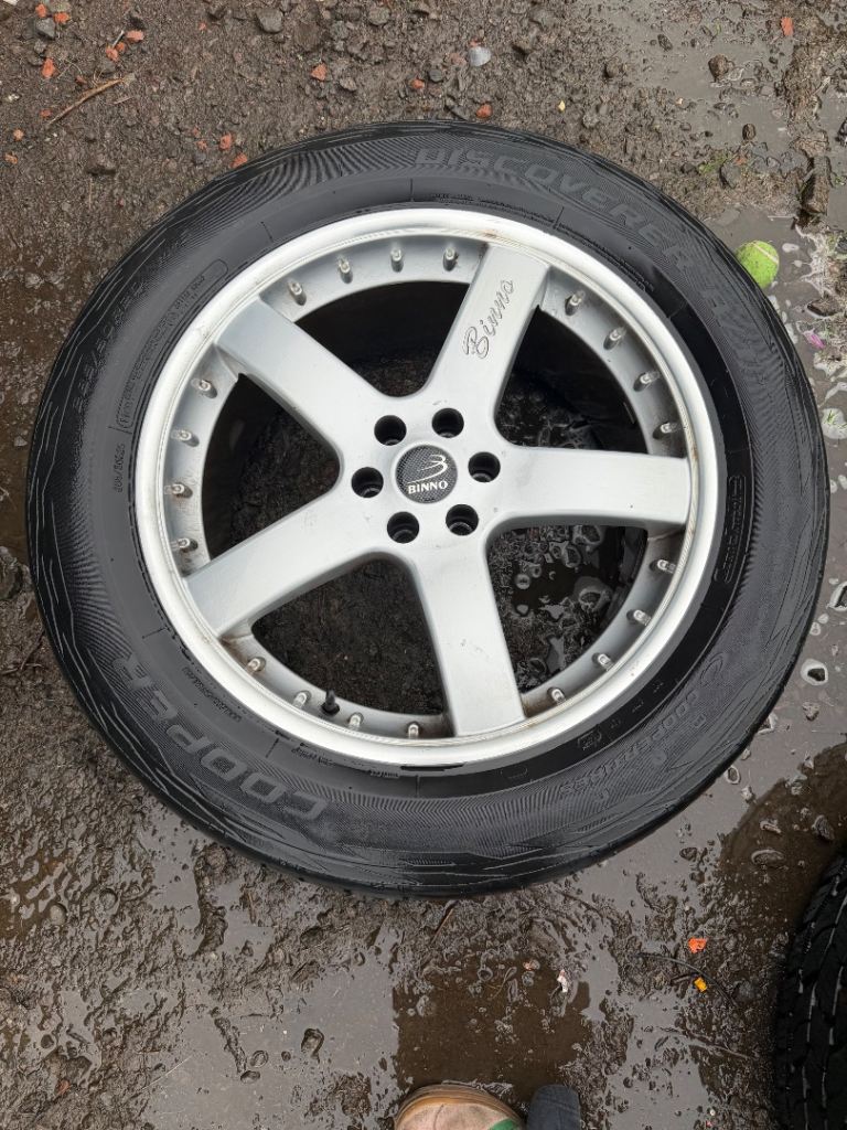 22inch Navarro alloys Off Road Tyres 1 inch wheel spacers, Strut Spacers