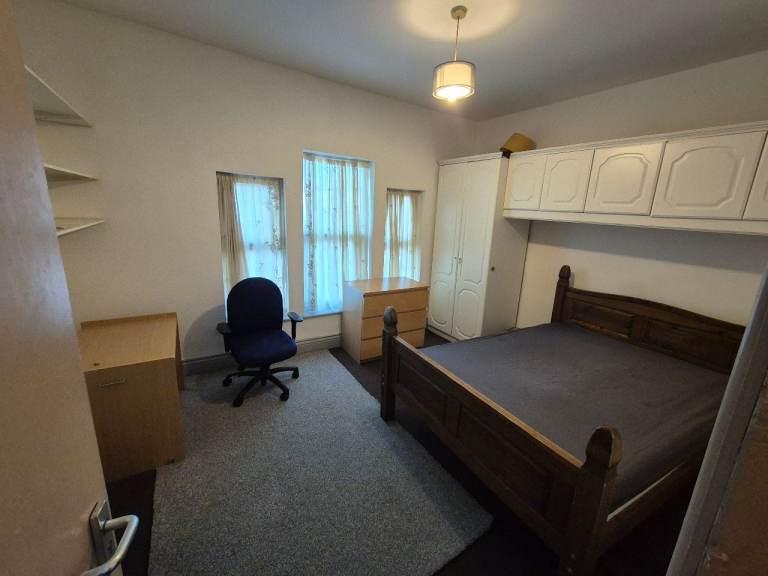 Double room to rent 