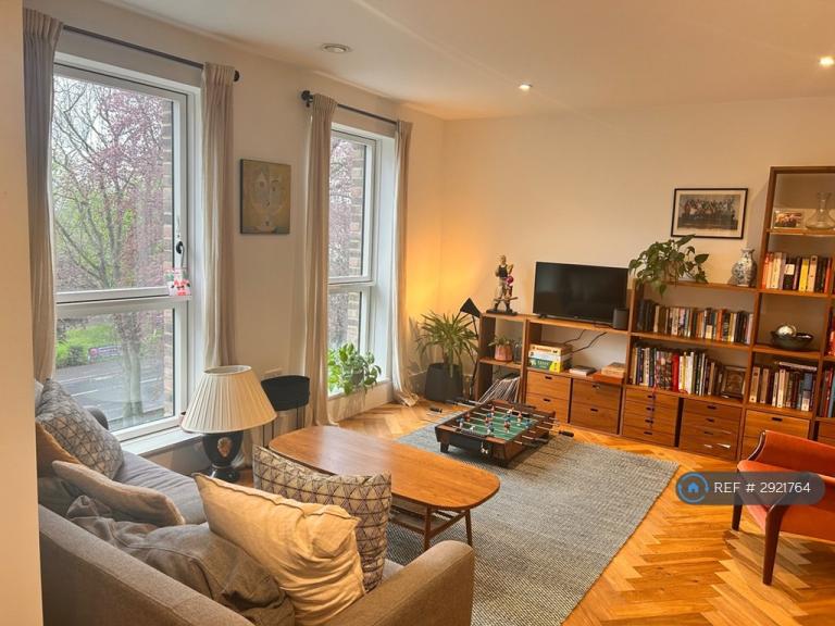 2 bedroom flat in Church Road, London, SE19 (2 bed) (#2921764)
