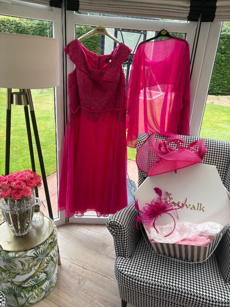 Veni Infantino fuschia pink mother of bride groom wedding dress hatinator fascinator size 22