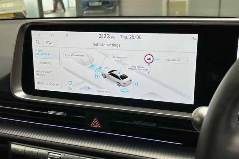 2024 Hyundai IONIQ 6 77.4kWh Premium Saloon 4dr Electric Auto (228 ps) Saloon Electric Automatic