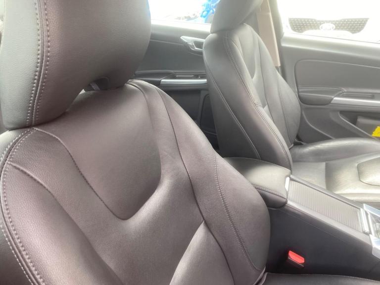 2016 Volvo S60 T3 [152] SE Nav 4dr SALOON PETROL Manual