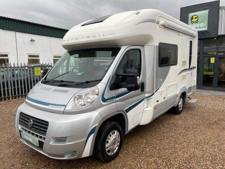 Autotrail Tracker EKS 2 Berth 2 Belt End kitchen Motorhome under 3500kg