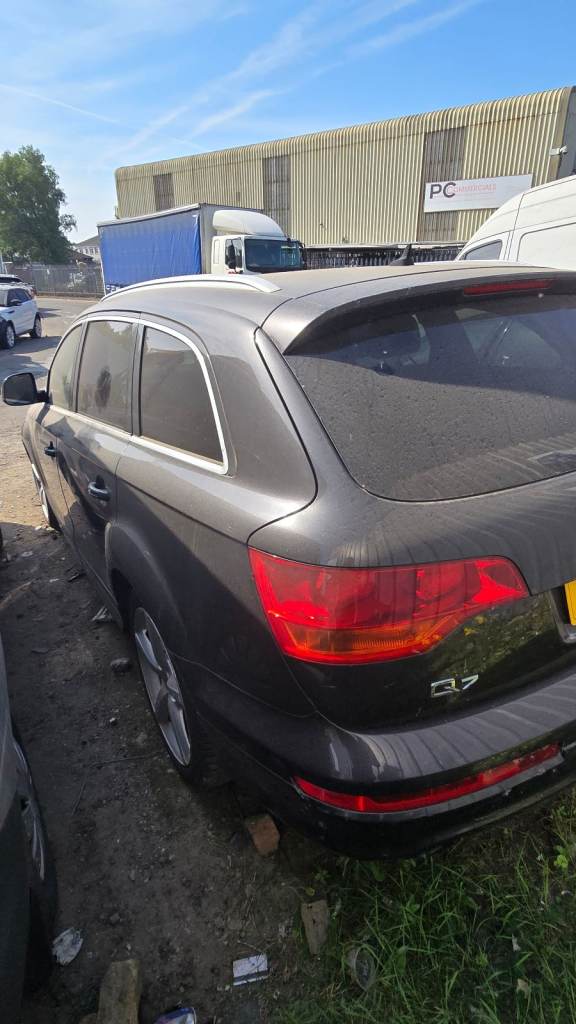 AUDI Q7 3.0 TDI 2006-2008 BUG AUTO HXG GREY LZ71 - BREAKING FOR PARTS & SPARES