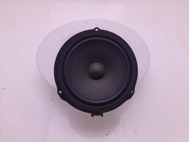 Landrover Range Rover Evoque Subwoofer/Speaker Assembly 2015-2019 Jj3218808ba