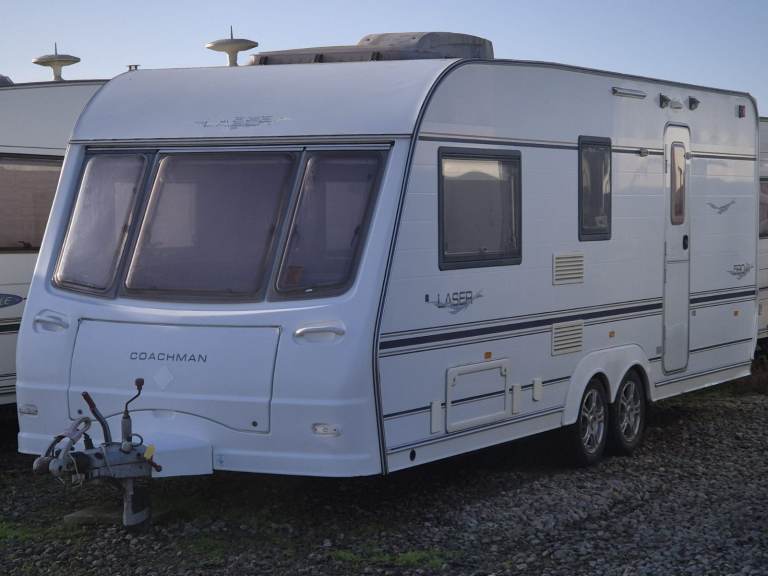 coachman laser 590/4 2006 4 berth twin axle caravan , air conditioning , awning