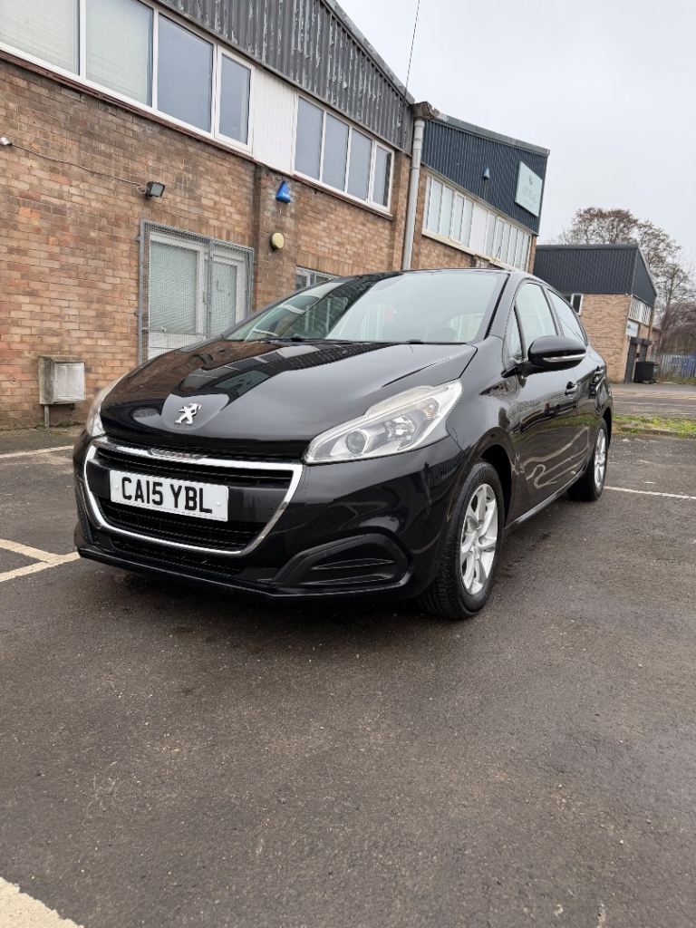 Peugeot, 208, Hatchback, 2015, Manual, 1199 (cc), 5 doors