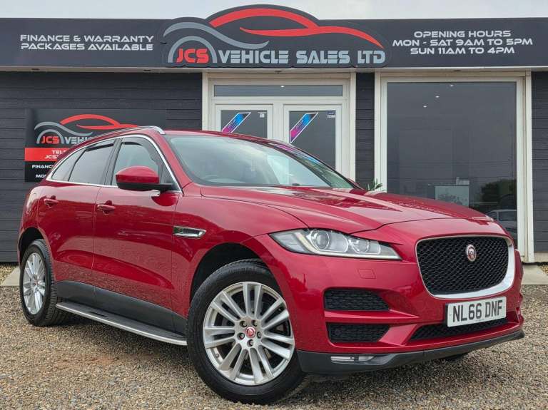2016 Jaguar F-Pace 2.0d Portfolio 5dr Auto AWD ESTATE DIESEL Automatic