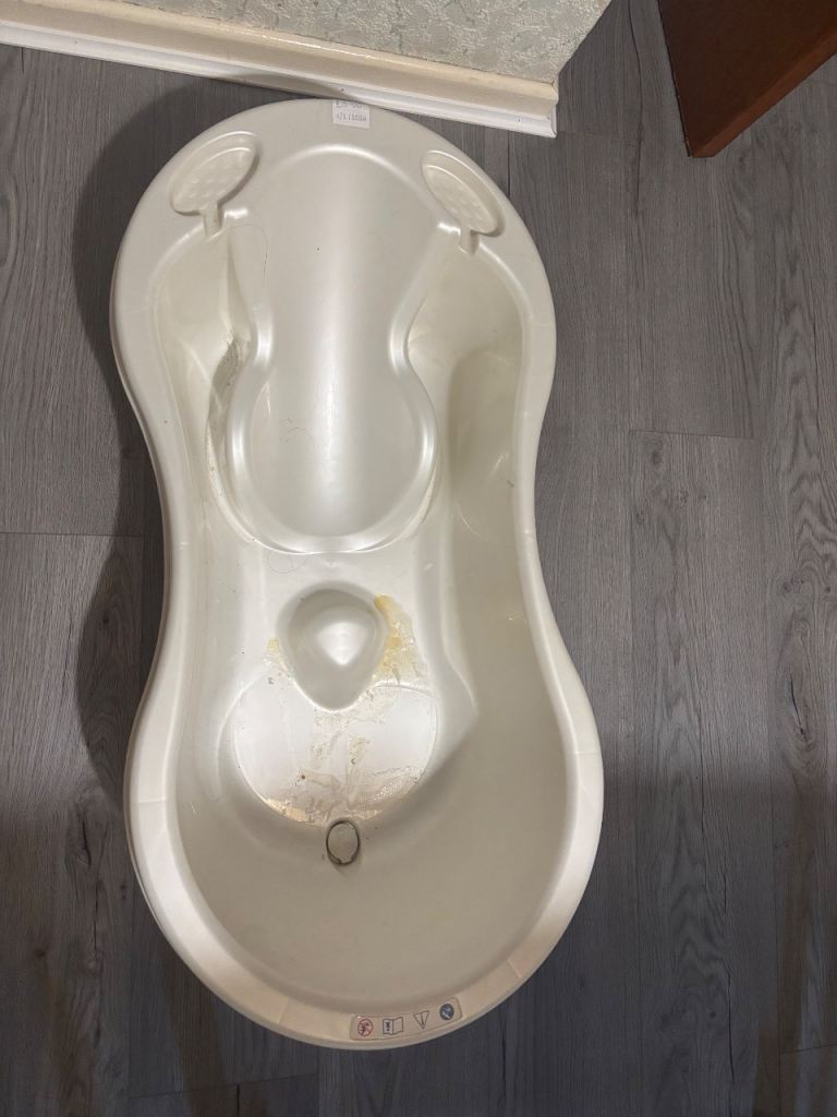 Plastic dog bed 