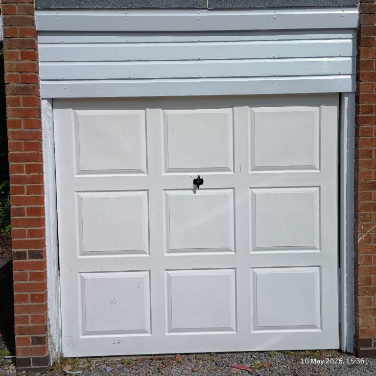 Garage for rent in NE13