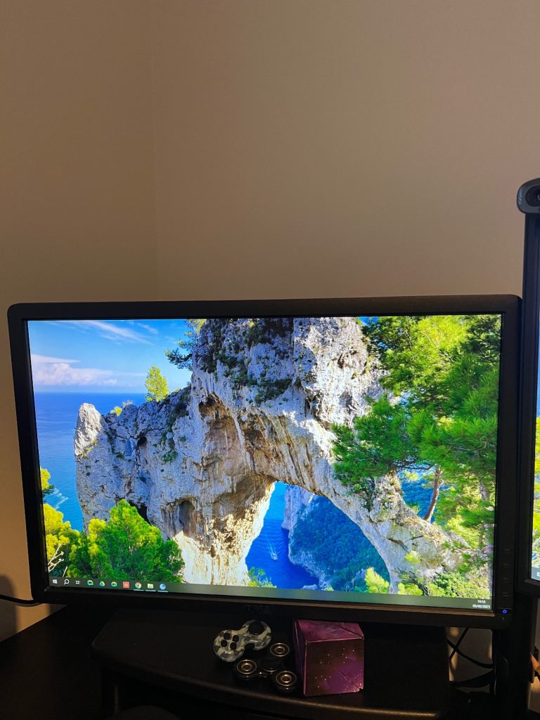 Dell Monitor 23”