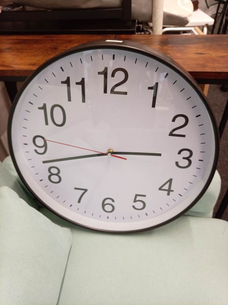 16 inch wall clock 